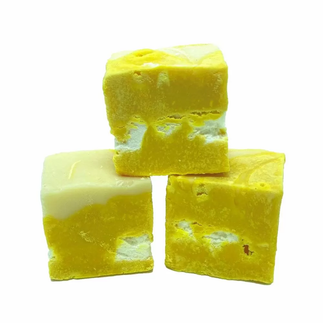 Lemon Meringue Fudge (100g)