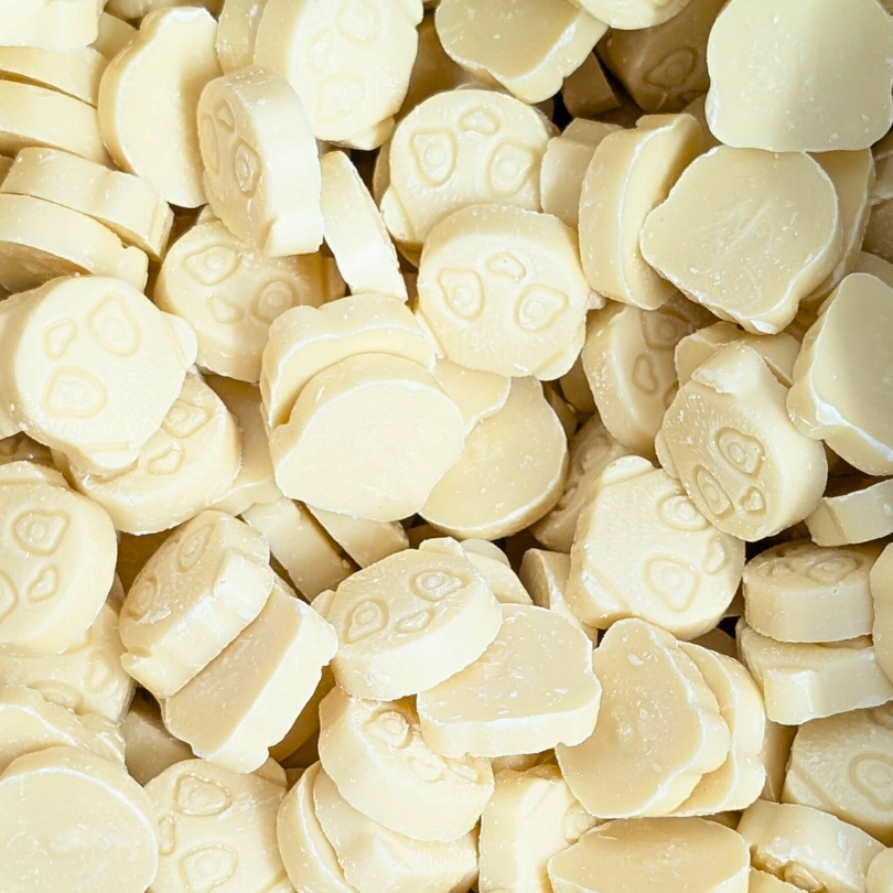 Opsy Chocolate White Pandas (100g) - Halal-certified white chocolate in adorable panda shapes with smooth candy coating. Perfect for gifts, parties, or sweet treats.