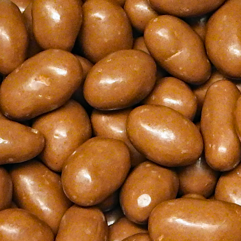 Chocolate Brazils (100g)