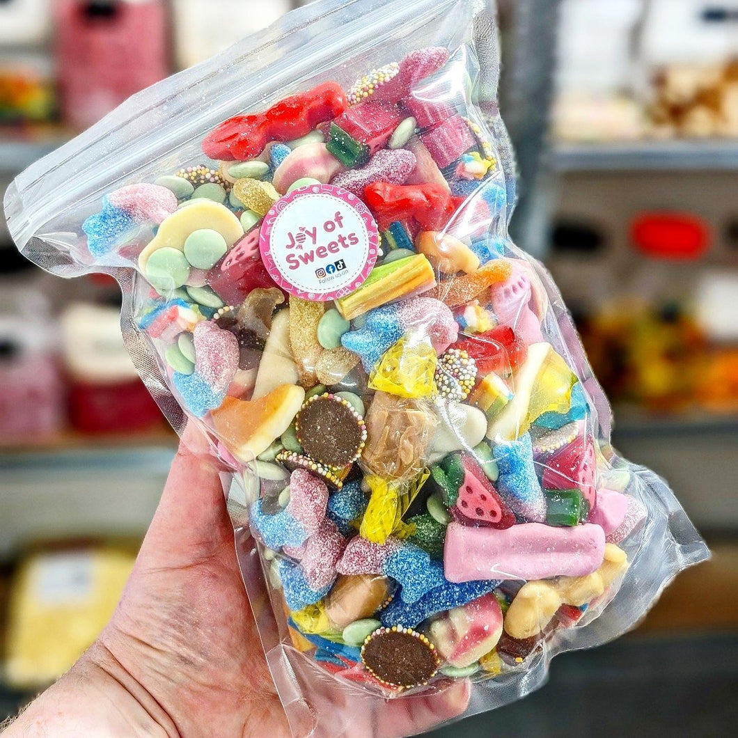 Create Your Own 1kg Pick n Mix (Choose up to 10 Sweets)