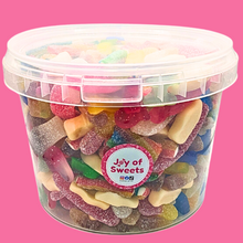 Load image into Gallery viewer, Create Your Own 2kg Pick n Mix Tub with Handle (20 Sweets Max)
