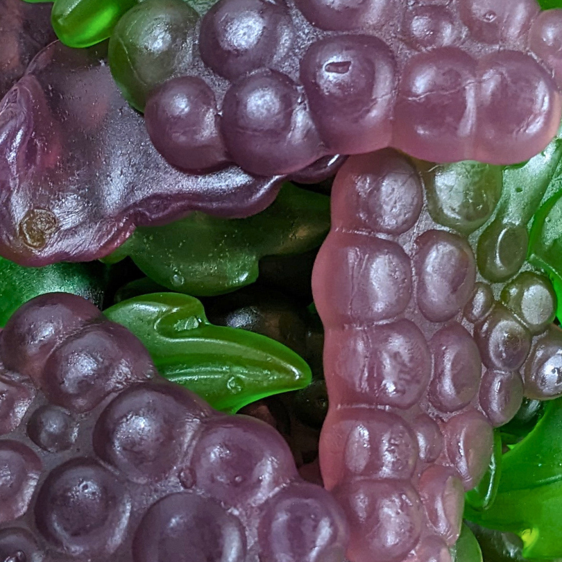 Bunch of Grapes (100g) (Halal)